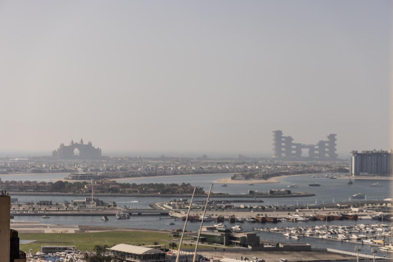 Travel Hub Premium Vandrehjem Dubai Eksteriør billede